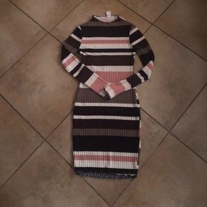 Long sleeve Windsor dress